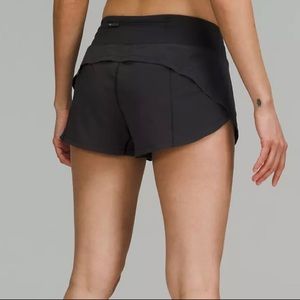 LULULEMON SPEED UP SHORTS - 2.5”- size 4